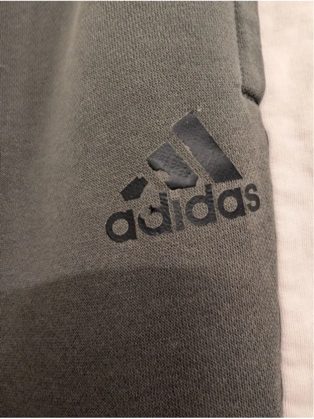 Men's Adidas Green & Beige Sweatpants Large - 3 stripes jogger pants